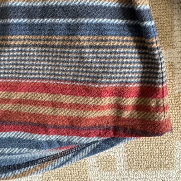 Eddie Bauer Fleece Button Down Shirt Jacket Outdoor Cozy Striped Blue Red Tan XL - Picture 6 of 8